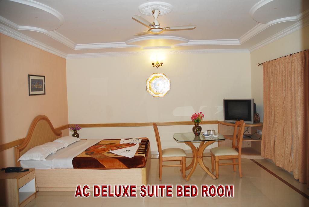 Kishkinda Heritage Resort Hampi Bagian luar foto