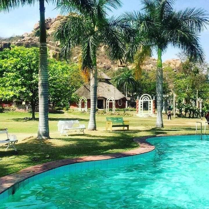 Kishkinda Heritage Resort Hampi Bagian luar foto